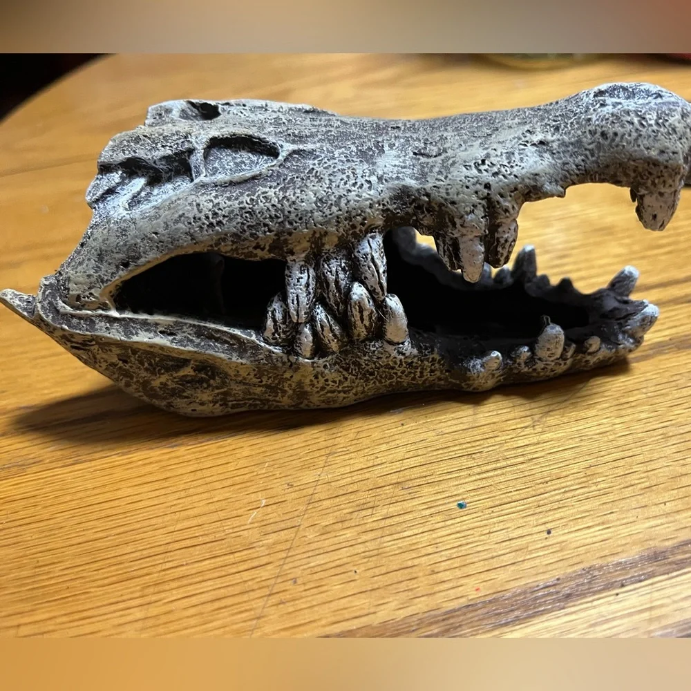 Fish tank Trex - Bundle any 5 items under $10 for $30 or 4/20 with4.99 shipping